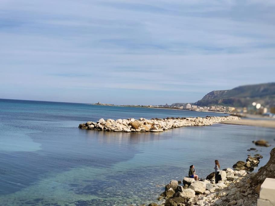 Centro Storico-Imbarcadero Per Le Isole***** Lägenhet Trapani Exteriör bild